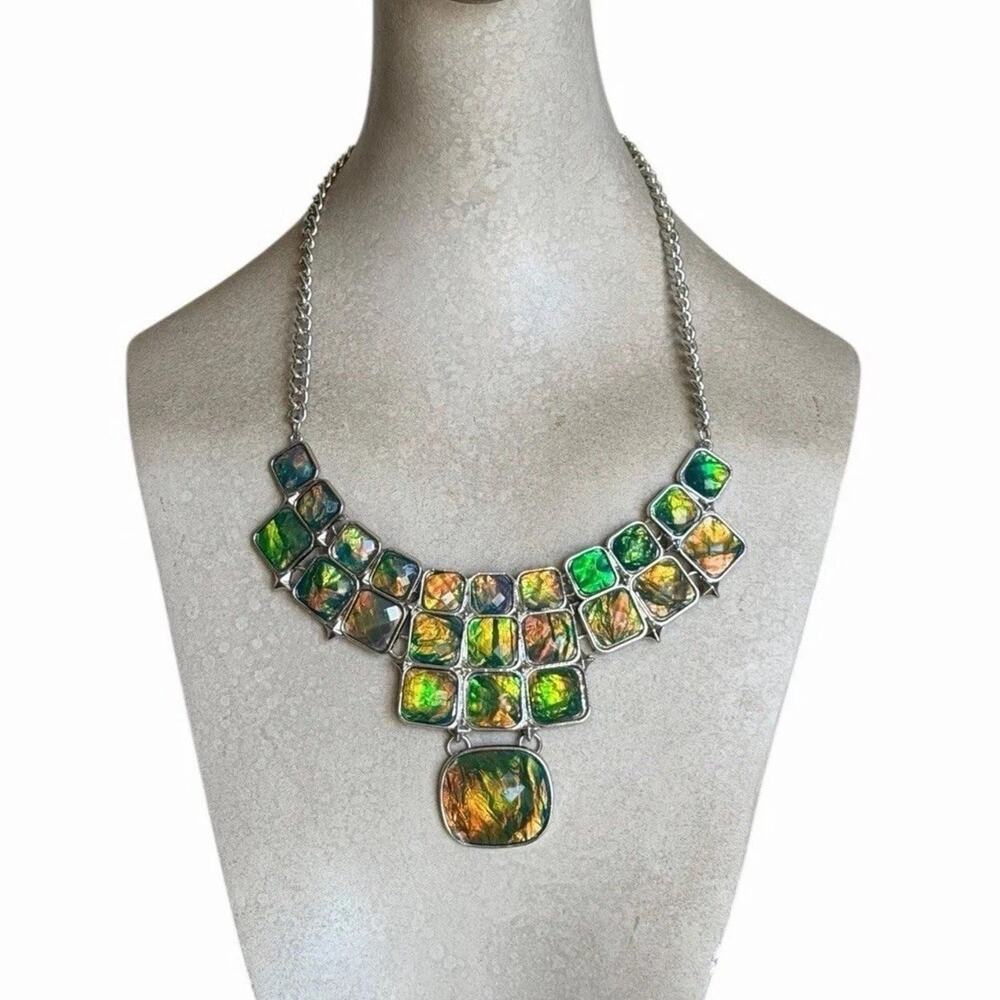 Iridescent Green Statement Bib Necklace Chunky Geometric Silver Tone Boho - Picture 2 of 7